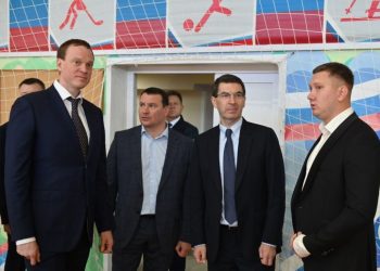 Малков и полпред президента в ЦФО Щеголев посетили соцобъекты и предприятия в Рязанской области