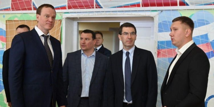 Малков и полпред президента в ЦФО Щеголев посетили соцобъекты и предприятия в Рязанской области Малков и полпред президента в ЦФО Щеголев посетили соцобъекты и предприятия в Рязанской области