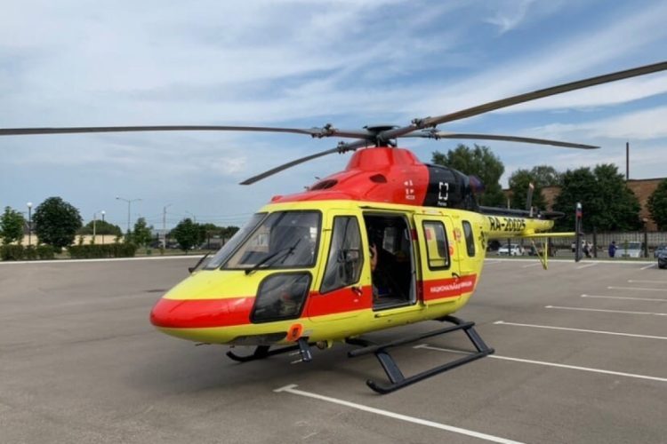 За пострадавшей в ДТП девушкой из Рязани в Сараи прибыл вертолет санавиации