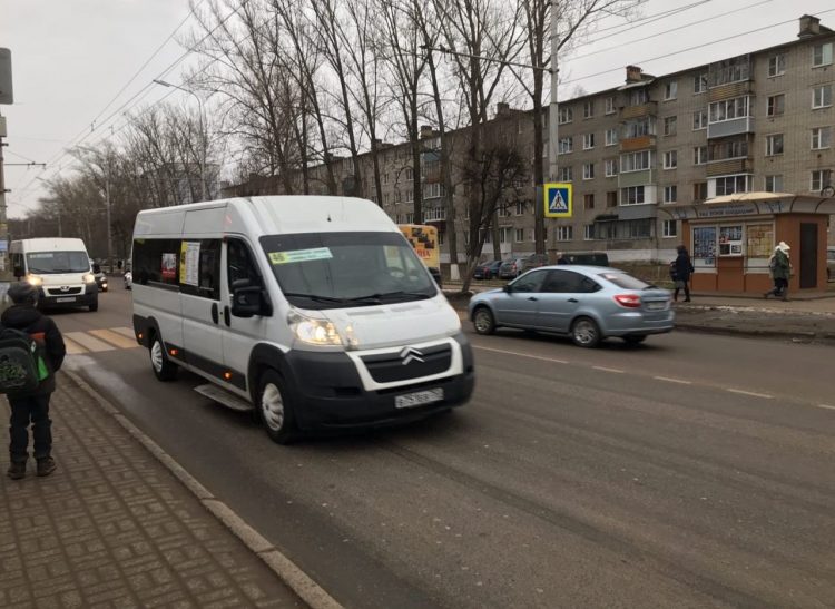 Рязанка пожаловалась на невозможность уехать из центра города в Семчино