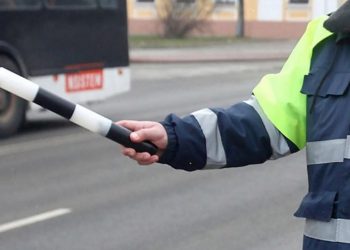 Рязанские полицейские отчитались о результатах рейда "Автобус" Рязанские полицейские отчитались о результатах рейда «Автобус»