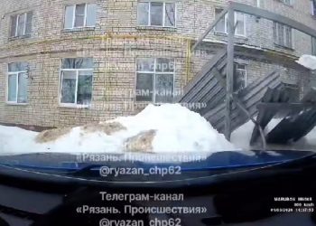 В Рязанской области опять обрушилась часть дома