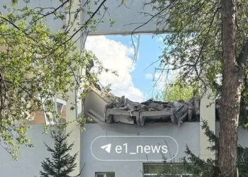 Крыша колледжа обрушилась в Екатеринбурге