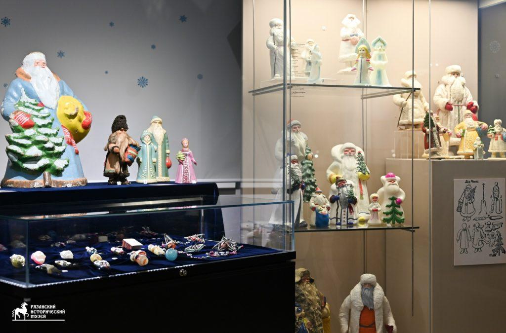 Рязанцев приглашают на выставку "История игрушек"