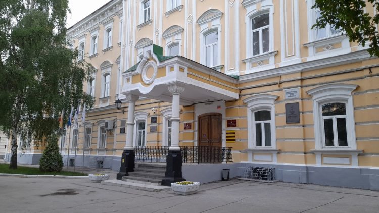 SuperJob: 62% рязанцев уверены, что высшее образование - это престижно