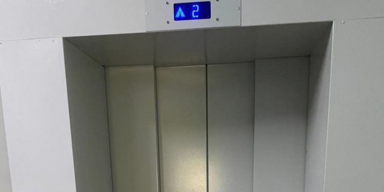 В Рязанской горбольнице №11 заменили 7 лифтов