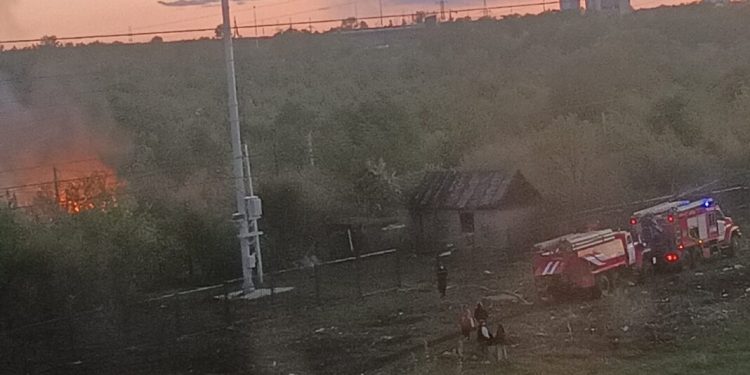 В рязанском Олимпийском городке засняли пожар В рязанском Олимпийском городке засняли пожар