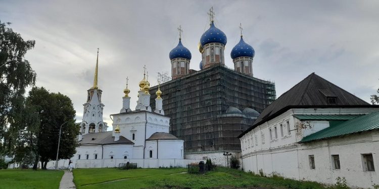 Рязанку расстроила стоимость обучения в воскресной школе