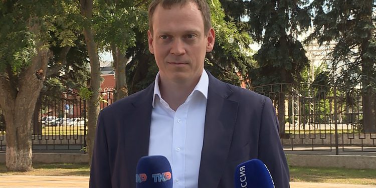 Сельские больницы Рязанской области получат 23 новых автомобиля