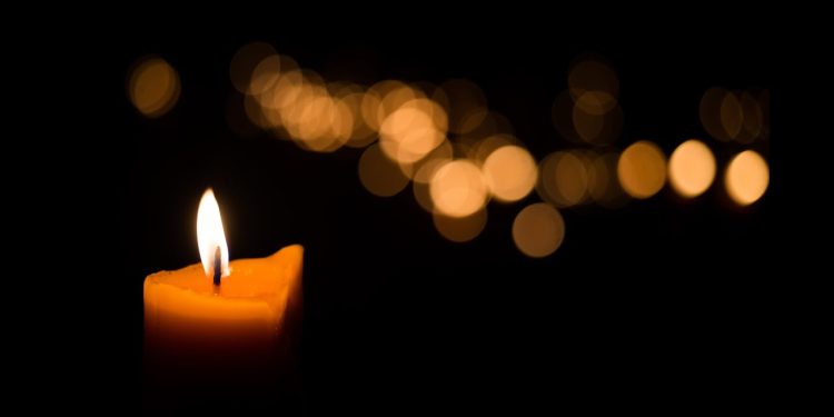 На 77-м году жизни скончался ведущий "Утренней звезды" Юрий Николаев На 77-м году жизни скончался ведущий «Утренней звезды» Юрий Николаев