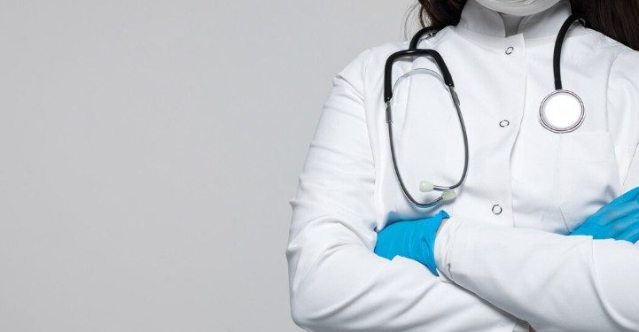 Медики спасли рязанку после ее поездки в троллейбусах