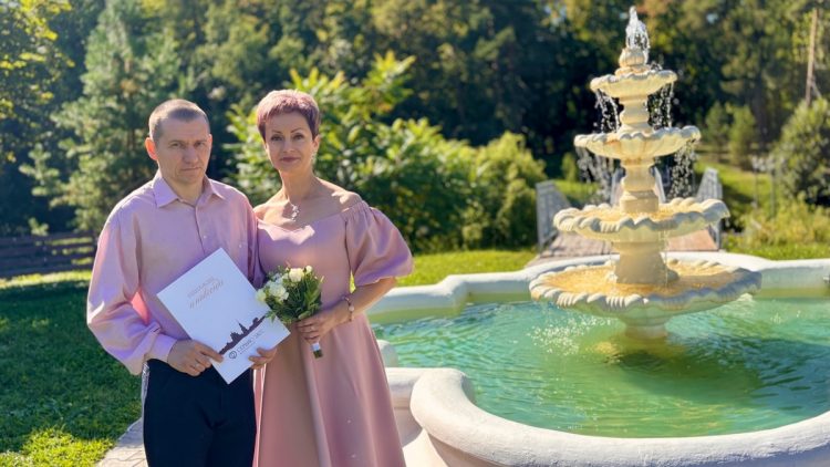 Рязанцы поженились в музее-заповеднике "Усадьба Худекова"