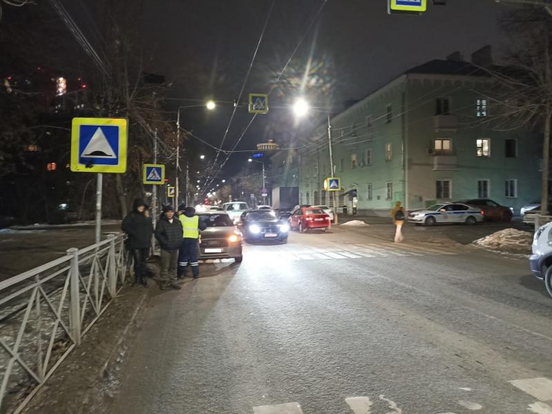 На улице Чкалова 9-летний ребенок угодил под колеса "Audi"