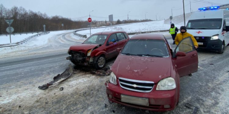 Рязанское УМВД опубликовало снимки с места ДТП, в котором пострадал 9-летний ребенок