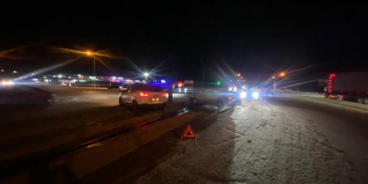 При столкновении двух автомобилей в Рязани пострадали пять человек При столкновении двух автомобилей в Рязани пострадали пять человек