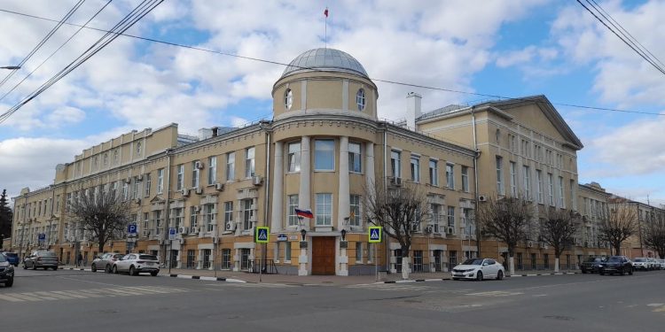 В Рязанской гордуме обсудили проблему незаконной продажи спиртного в городе