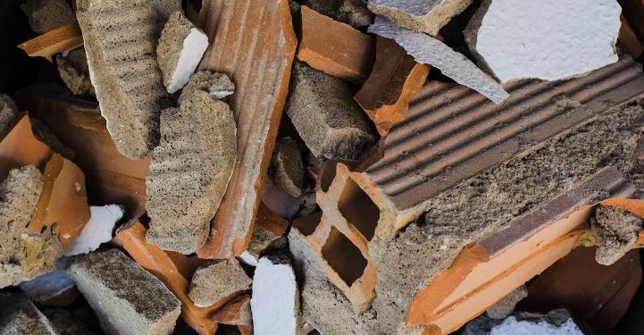 Рязанцы недовольны появлением стихийной свалки на улице Почтовой