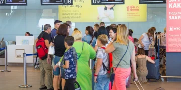 Беспилотник врезался в здание аэронавигации на Юге