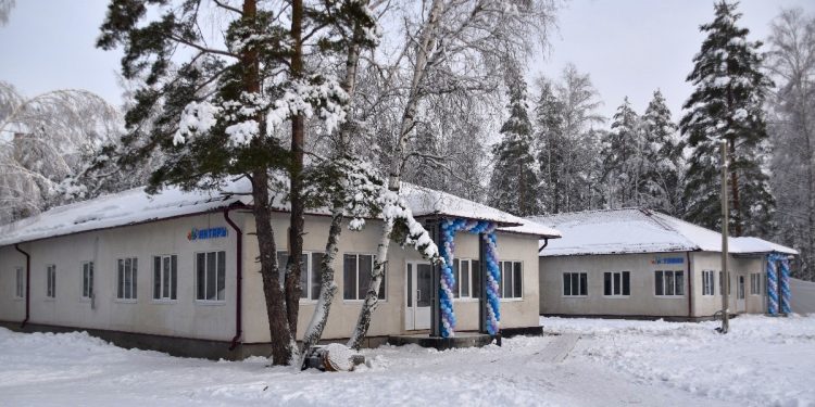 В Клепиковском районе в детском лагере "Радуга" открыли два новых корпуса В Клепиковском районе в детском лагере «Радуга» открыли два новых корпуса