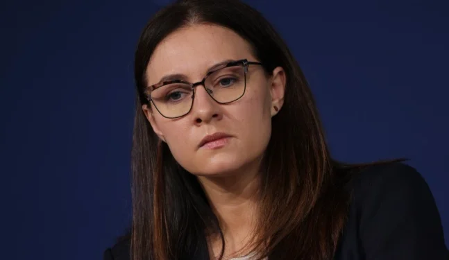 Верховная Рада Украины отправила правительство в отставку