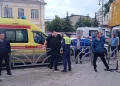 Автобус сбил пешеходов и врезался в храм на Урале