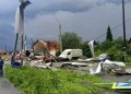 Мощный смерч на Урале оставил пострадавших