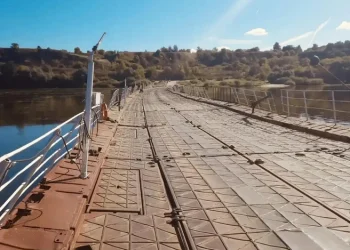 Наплавной мост через Оку временно прекратит пропускать транспорт