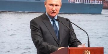 НАТО угрожает России с другого направления, и Путин уже знает ответ