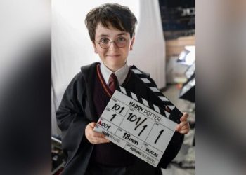 В Сети опубликовали первое фото со съемок сериала HBO о Гарри Поттере