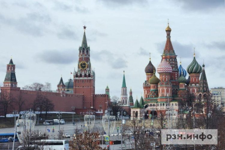 С 1 января 2026 года вступает в силу список новых законов.