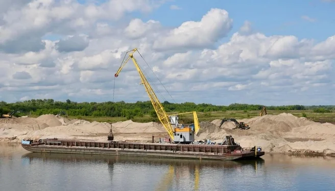Четверть нового моста через Оку уже готова