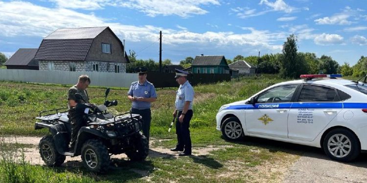 Под Рязанью полиция остановила подростка, управлявшего мотовездеходом
