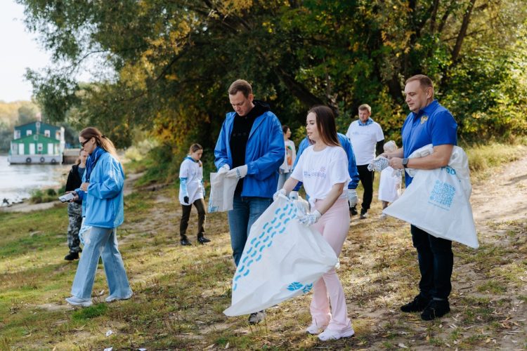 Павел Малков вместе в рязанцами принял участие во Всероссийской акции "Вода России"