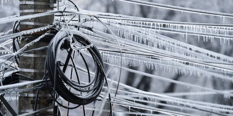 Шесть районов Рязанской области остались без света