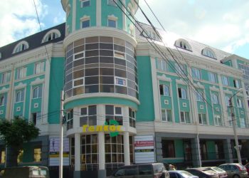 3 июля на улице Право-Лыбедской эвакуировали офисное здание