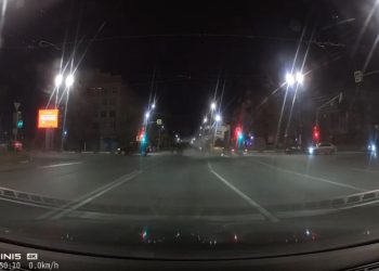 Опубликованы кадры момента столкновения машин в смертельном ДТП в центре Рязани