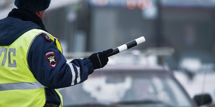 За прошедшие выходные полиция выявила 2386 нарушений ПДД За прошедшие выходные полиция выявила 2386 нарушений ПДД