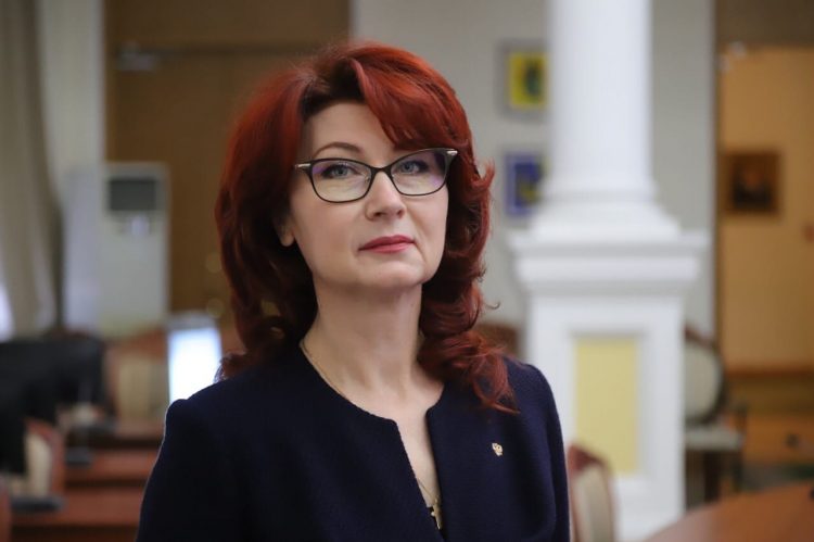 Евдокимова прокомментировала выпадение ученика из окна школы в Новомичуринске