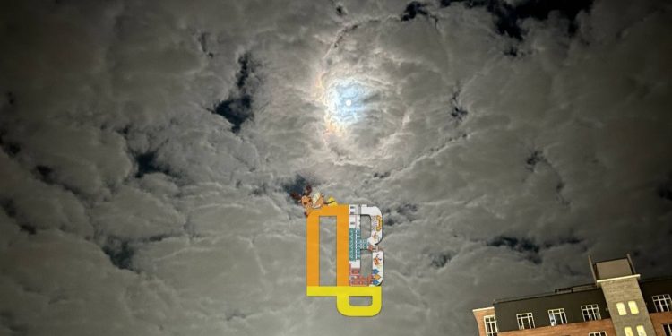 В рязанском небе заметили лунную радугу