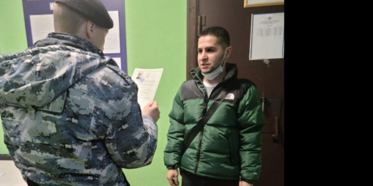 Рязанские полицейские выдворили из России 7 мигрантов-нарушителей