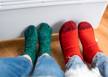 Рязанцы жалуются на едва теплые батареи в квартирах Рязанцы жалуются на едва теплые батареи в квартирах