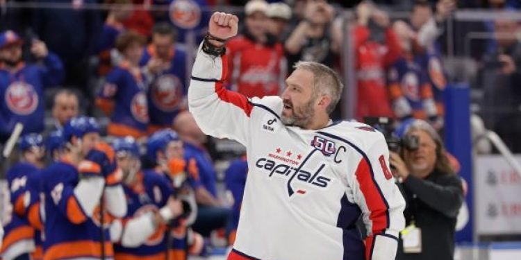 Александр Овечкин побил рекорд Гретцки по числу голов в НХЛ Александр Овечкин побил рекорд Гретцки по числу голов в НХЛ