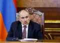Пашинян покидает пост премьер-министра вместе с правительством