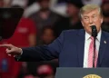 Перемирие на Украине близко как никогда: Трамп — о встрече его посланника с Путиным. Что будет дальше?
