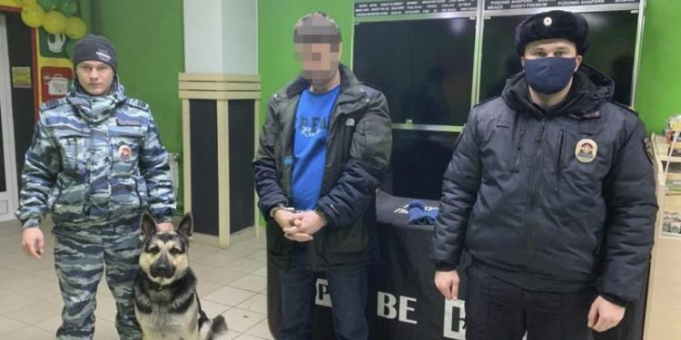 На рязанском проезде Речников задержали 38-летнего мужчину с «синтетикой»