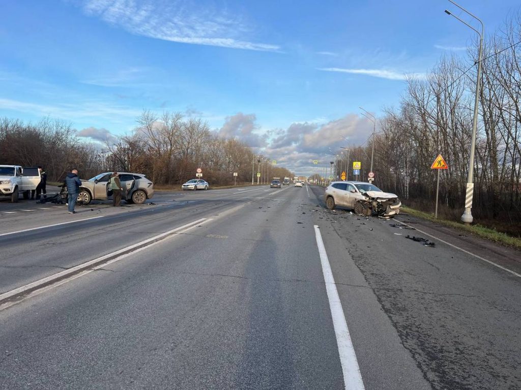 В ДТП под Рязанью пострадали два человека, в том числе 12-летняя девочка
