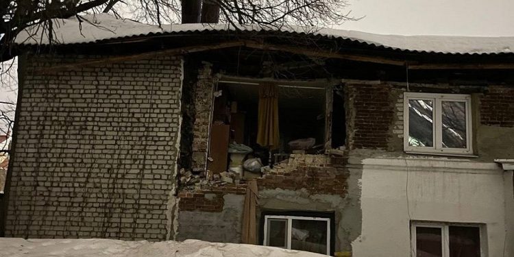 В Рязани рухнула стена жилого дома