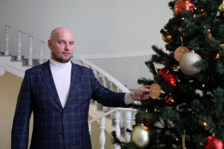 Руководитель РГМЭК Илья Шишкин исполнил новогоднюю мечту 5-летней девочки