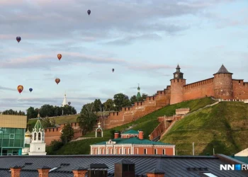 Путин призывает госкорпорации переезжать из Москвы в регионы