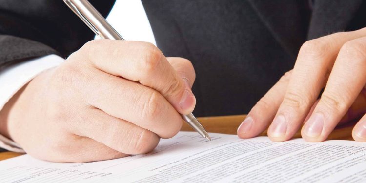 Президент РФ Путин присвоил двум рязанцам почетные звания